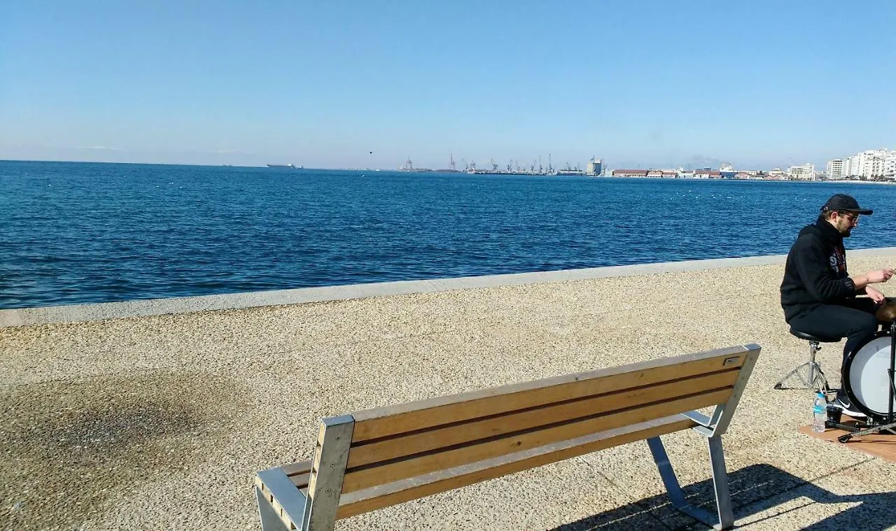 Apartment City Center Apartment: Beachfront and Concert Hall Proximity Thessaloniki
